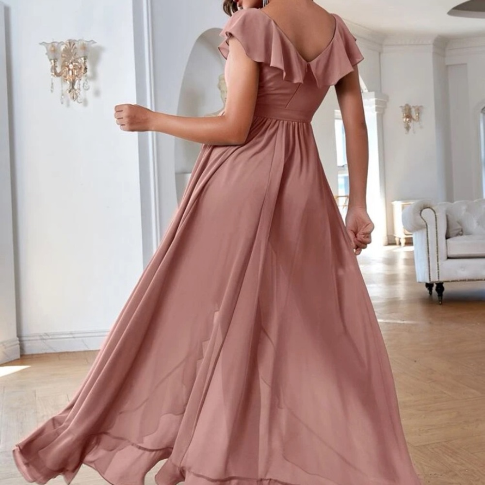 Dusty pink dress from Shein - Picture 2 of 3